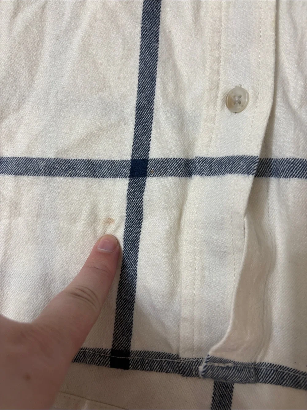 NWT Universal Thread Off White And Navy Blue Oversized Fit Button Down Shirt XXL